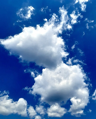 Klicke auf die Grafik für eine vergrößerte Ansicht

Name: Karte4-wolken-S.jpg
Ansichten: 142
Größe: 66,2 KB
ID: 103